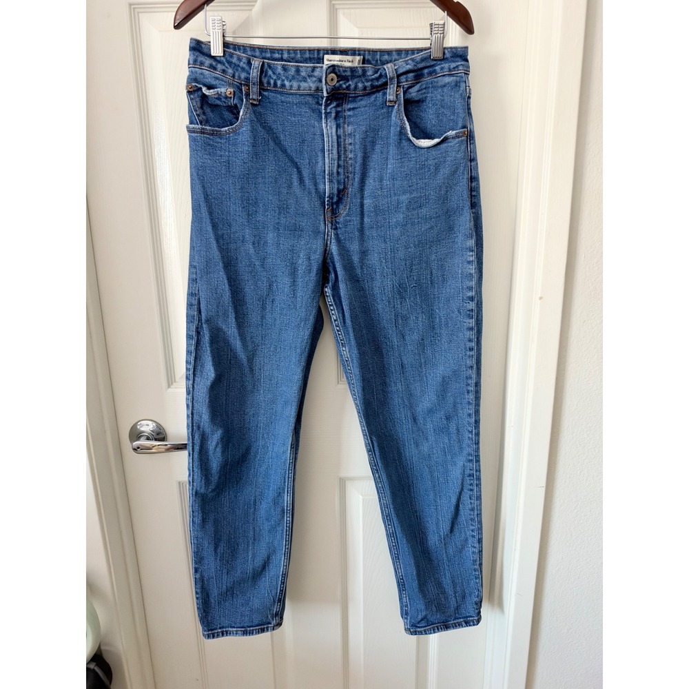 Abercrombie & Fitch Curve Love High Rise Mom Jeans Blue 31 12 Medium Wash